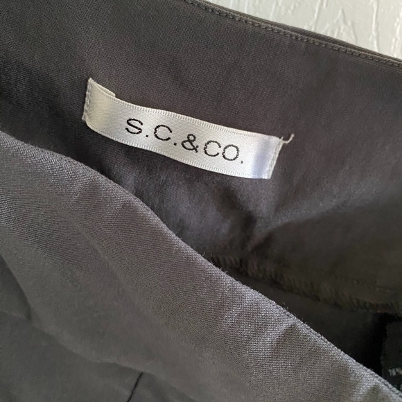 S.C. & Co. Pull on pant size 10 - Picture 4 of 4